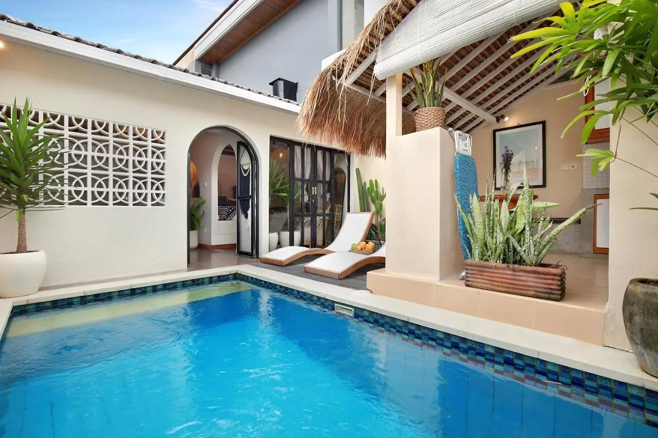 Seminyak Beach Bungalow Studio Villa 1 With Private Pool Sbb1 0*,